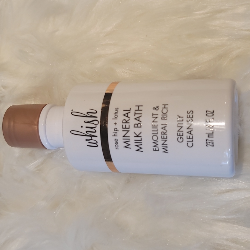 Whish Rose Hip + Lotus Mineral Milk Bath